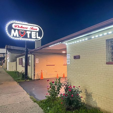 Deluxe Inn Motel Detroit Buitenkant foto