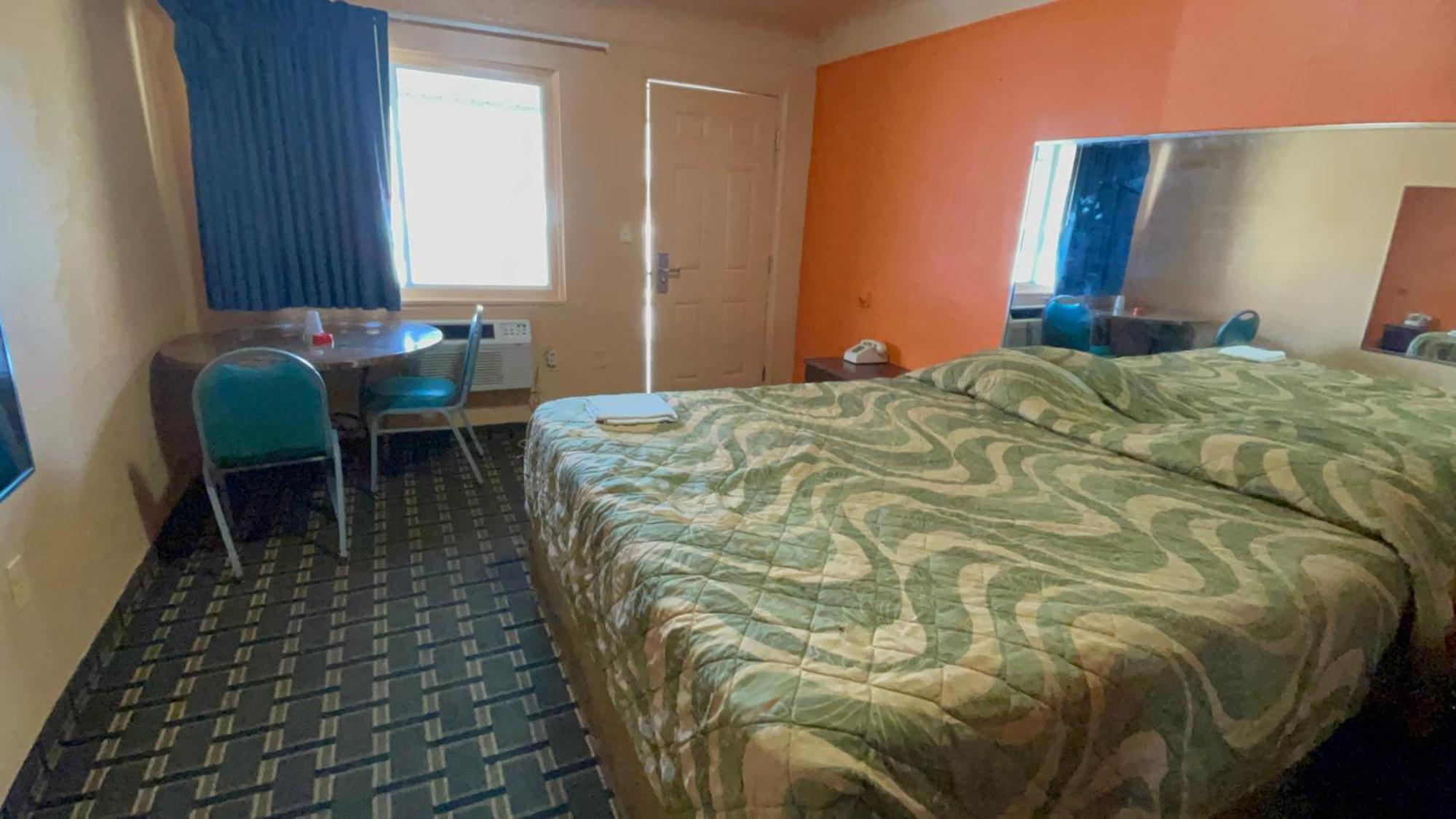 Deluxe Inn Motel Detroit Buitenkant foto