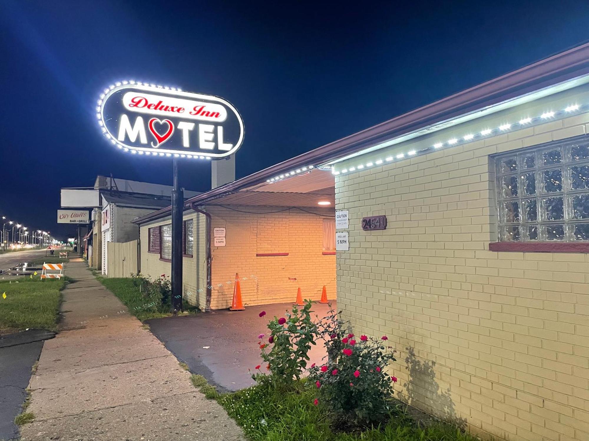 Deluxe Inn Motel Detroit Buitenkant foto